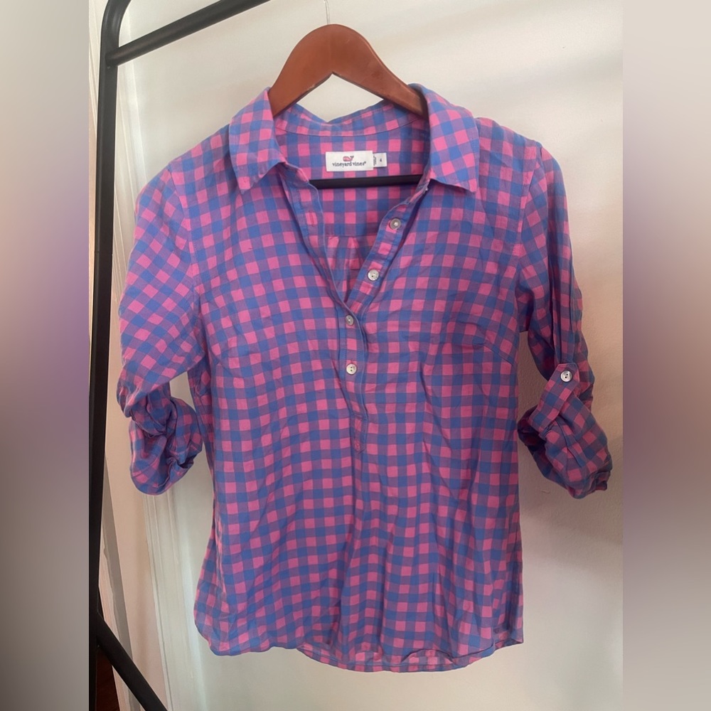 Women’s vineyard vine size small, checked blouse, button down